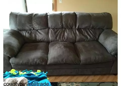 2 piece couch and love seat